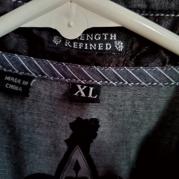 Roar Men's Dark Grey Embroidered Appliqued Long Sleeve Shirt size XL - Picture 3 of 11